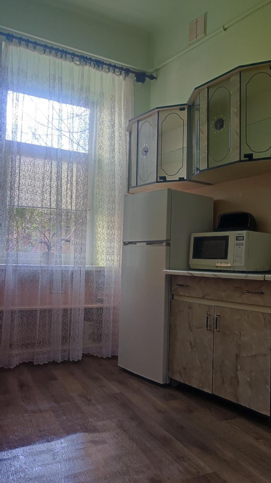 Apartment On Sheptytskyh 27 Λβιβ Εξωτερικό φωτογραφία