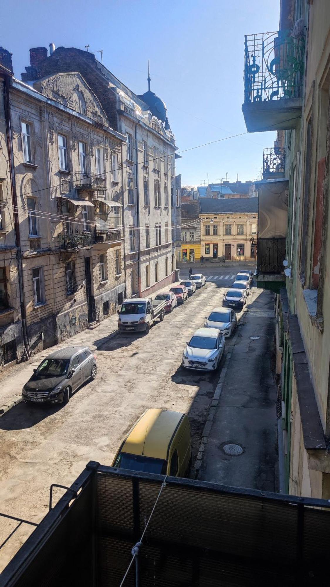 Apartment On Sheptytskyh 27 Λβιβ Εξωτερικό φωτογραφία